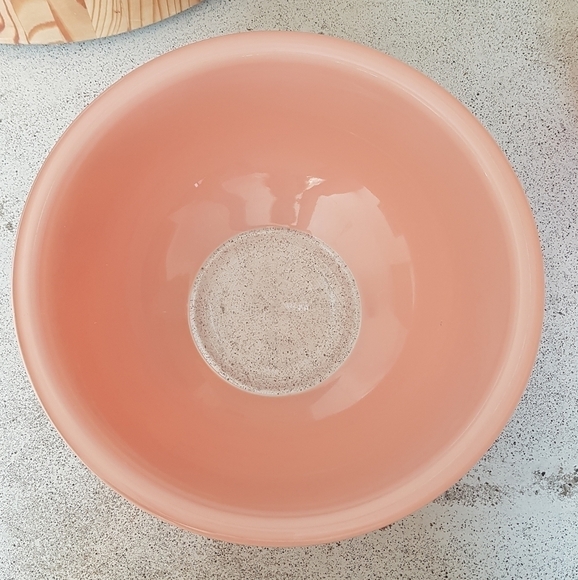 Pyrex Pink and Orange Mixing Bowls - Picture 3 of 13